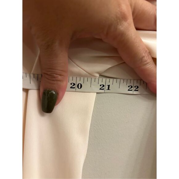 Vintage 60's ShadowLine Embroidered Long Nightgown with Lace Yoke sz M - L EUC - Picture 6 of 8